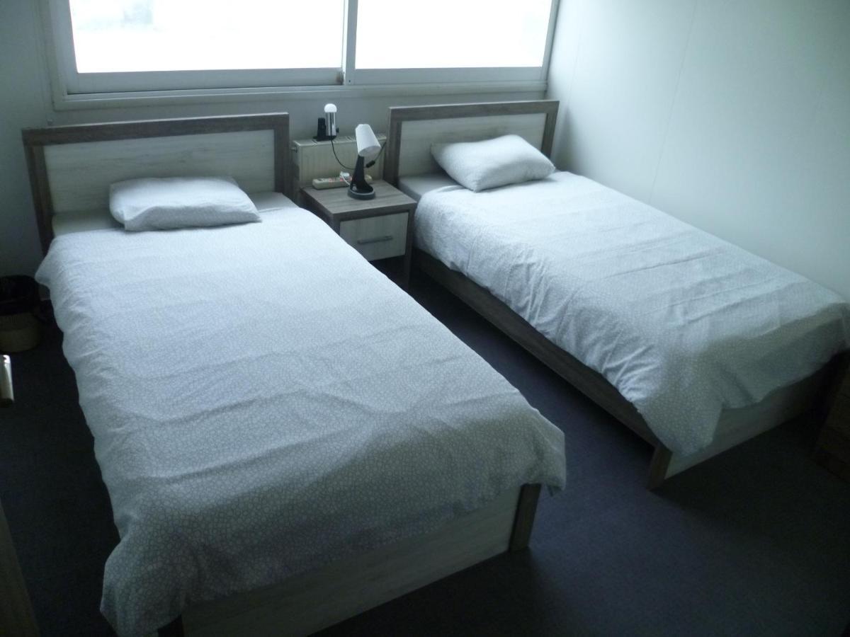 Datacom Guest House Nikosia Bagian luar foto