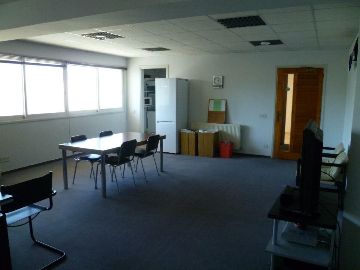 Datacom Guest House Nikosia Bagian luar foto